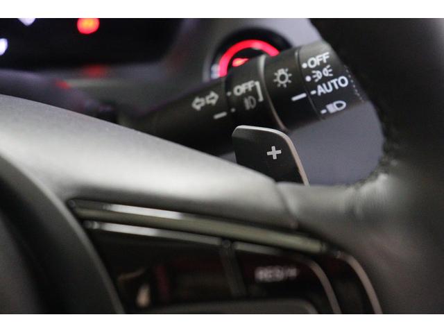 ヴェゼル ｅ：ＨＥＶ　Ｚ　バックカメラ　クリアランスソナー　クルーズコントロール　レーンアシスト　衝突被害軽減システム　ナビ　ＴＶ　オートライト　ＬＥＤヘッドランプ　電動リアゲート　アルミホイール　スマートキー（22枚目）