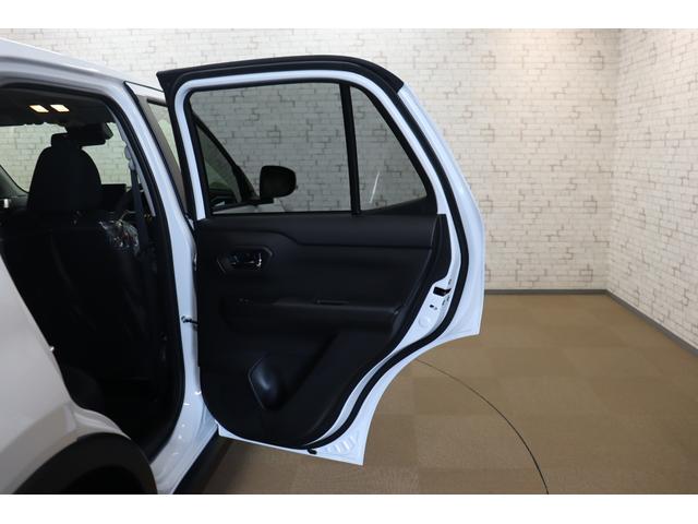 ライズ Z 4WD 全周囲カメラ クリアランスソナー クルーズコントロール 衝突被害軽減システム TV LEDヘッドランプ アルミホイール スマートキー アイドリングストップ シートヒーター CVT(27枚目)