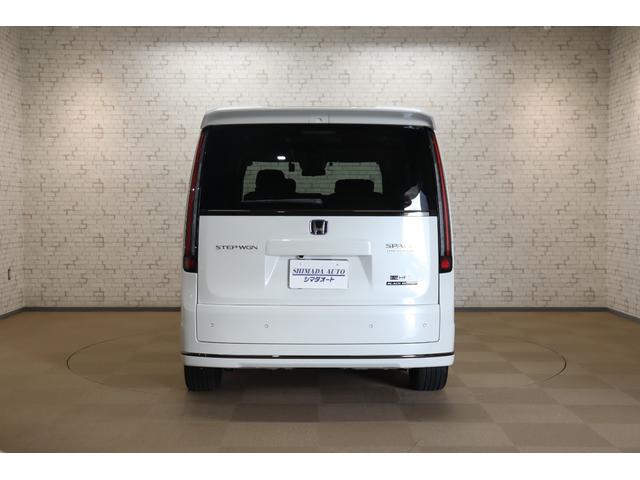 ステップワゴン eHEVスパーダプレミアムラインブラックエディション ドライブレコーダー ETC 全周囲カメラ ナビ TV クリアランスソナー オートクルーズコントロール レーンアシスト 衝突被害軽減システム 両側電動スライドドア オートライト LEDヘッドランプ(15枚目)