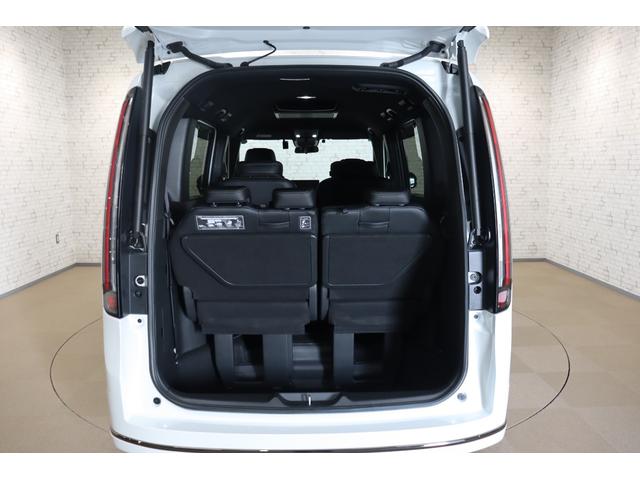 ステップワゴン eHEVスパーダプレミアムラインブラックエディション ドライブレコーダー ETC 全周囲カメラ ナビ TV クリアランスソナー オートクルーズコントロール レーンアシスト 衝突被害軽減システム 両側電動スライドドア オートライト LEDヘッドランプ(18枚目)