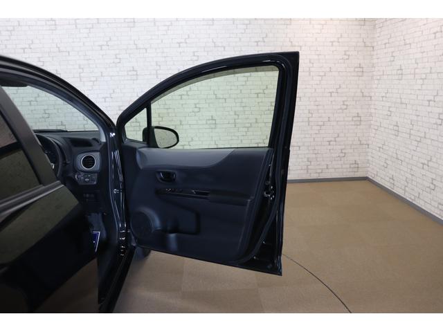 ヴィッツ Ｆ　スマイルエディション　ＥＴＣ　バックカメラ　ナビ　ＴＶ　スマートキー　電動格納ミラー　ＣＶＴ　盗難防止システム　衝突安全ボディ　ＡＢＳ　ＣＤ　ＤＶＤ再生　Ｂｌｕｅｔｏｏｔｈ　エアコン　パワーステアリング　パワーウィンドウ（26枚目）