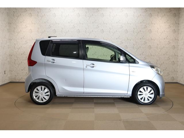 デイズ J ナビ TV キーレスエントリー 電動格納ミラー ベンチシート CVT ABS CD USB ミュージックプレイヤー接続可 衝突安全ボディ エアコン パワーステアリング パワーウィンドウ(13枚目)