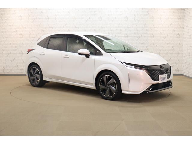 オーラ Ｇ　レザーエディション　全周囲カメラ　ナビ　ＴＶ　クリアランスソナー　クルーズコントロール　衝突被害軽減システム　アルミホイール　ＬＥＤヘッドランプ　スマートキー　ＣＶＴ　盗難防止システム　衝突安全ボディ　ＡＢＳ（12枚目）