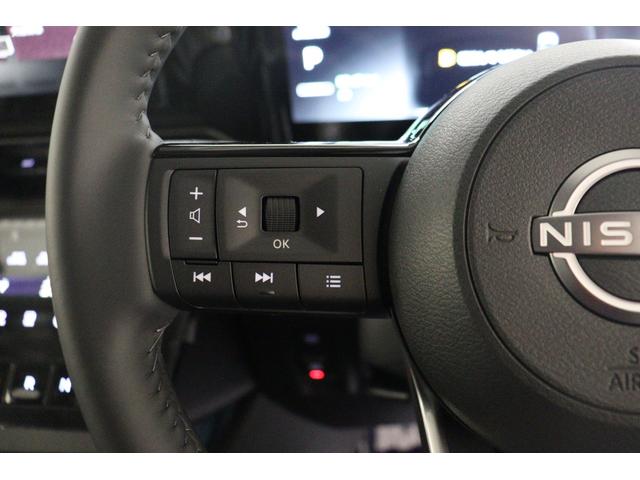 セレナ ｅ－パワー　ハイウェイスターＶ　全周囲カメラ　ナビ　ＴＶ　クリアランスソナー　クルーズコントロール　衝突被害軽減システム　両側電動スライドドア　ＬＥＤヘッドランプ　スマートキー　シートヒーター　後席モニター　３列シート　ＣＶＴ（3枚目）