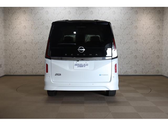 セレナ ｅ－パワー　ハイウェイスターＶ　全周囲カメラ　ナビ　ＴＶ　クリアランスソナー　クルーズコントロール　衝突被害軽減システム　両側電動スライドドア　ＬＥＤヘッドランプ　スマートキー　シートヒーター　後席モニター　３列シート　ＣＶＴ（16枚目）