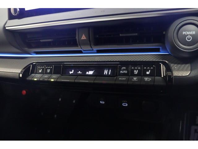 プリウス Z 全周囲カメラ ナビ TV クリアランスソナー クルーズコントロール レーンアシスト パークアシスト 衝突被害軽減システム アルミホイール オートマチックハイビーム オートライト(9枚目)