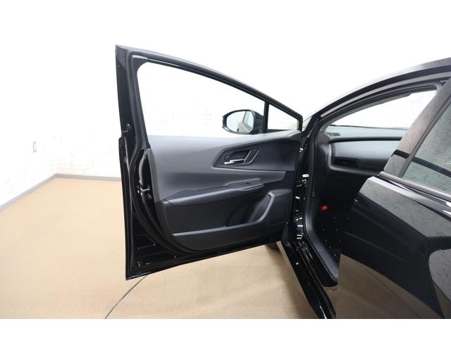 プリウス Z 全周囲カメラ ナビ TV クリアランスソナー クルーズコントロール レーンアシスト パークアシスト 衝突被害軽減システム アルミホイール オートマチックハイビーム オートライト(32枚目)