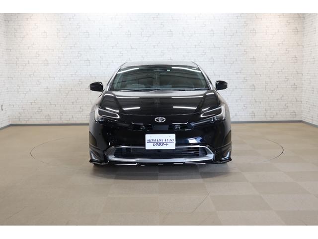 プリウス Ｚ　クリアランスソナー　レーンアシスト　クルーズコントロール　衝突被害軽減システム　全周囲カメラ　ナビ　ＴＶ　アルミホイール　オートマチックハイビーム　ＬＥＤヘッドランプ　ＣＶＴ　シートヒーター（14枚目）