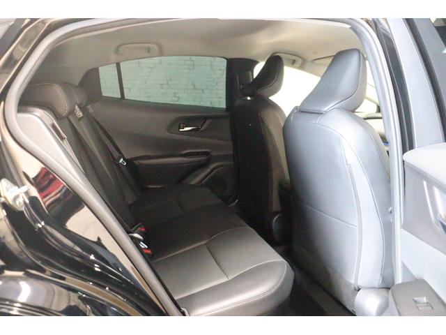 プリウス Ｚ　クリアランスソナー　レーンアシスト　クルーズコントロール　衝突被害軽減システム　全周囲カメラ　ナビ　ＴＶ　アルミホイール　オートマチックハイビーム　ＬＥＤヘッドランプ　ＣＶＴ　シートヒーター（26枚目）