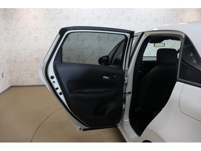 フィット e:HEVホーム バックカメラ クリアランスソナー クルーズコントロール レーンアシスト 衝突被害軽減システム LEDヘッドランプ スマートキー CVT 盗難防止システム 衝突安全ボディ ABS ESC USB(22枚目)