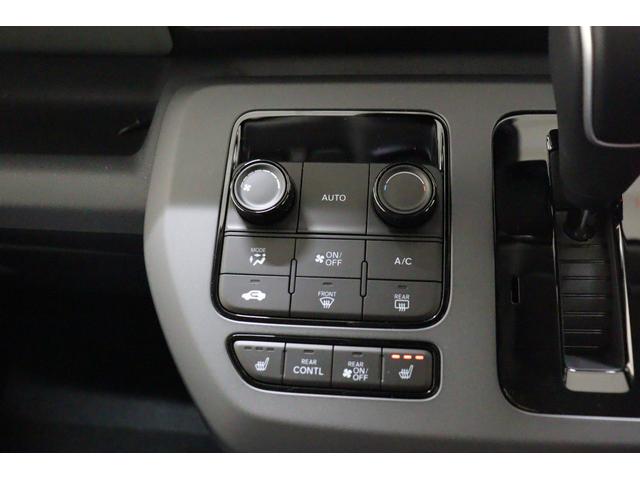 フリード ｅ：ＨＥＶクロスター　ナビ　ＴＶ　クリアランスソナー　クルーズコントロール　レーンアシスト　衝突被害軽減システム　両側電動スライドドア　ＬＥＤヘッドランプ　ヘッドライトウォッシャー　スマートキー　アイドリングストップ（7枚目）