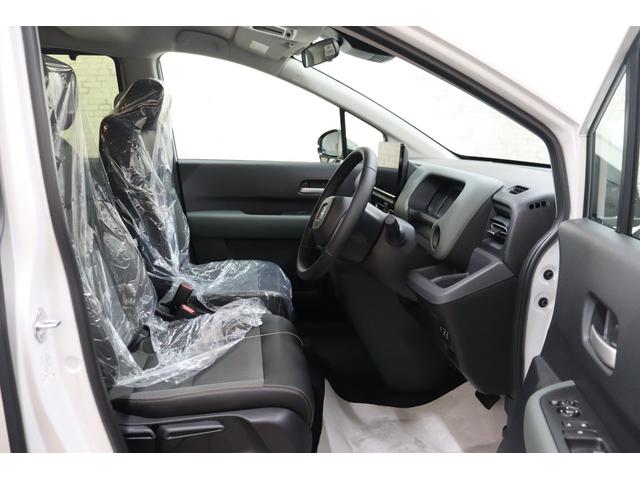 フリード ｅ：ＨＥＶクロスター　ナビ　ＴＶ　クリアランスソナー　クルーズコントロール　レーンアシスト　衝突被害軽減システム　両側電動スライドドア　ＬＥＤヘッドランプ　ヘッドライトウォッシャー　スマートキー　アイドリングストップ（26枚目）