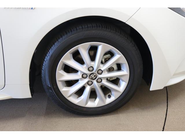 カローラツーリング ハイブリッド　Ｓ　ドライブレコーダー　ＥＴＣ　バックカメラ　ナビ　クリアランスソナー　クルーズコントロール　レーンアシスト　衝突被害軽減システム　アルミホイール　オートマチックハイビーム　ＬＥＤヘッドランプ（22枚目）