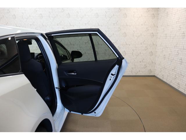 カローラツーリング ハイブリッド　Ｓ　ドライブレコーダー　ＥＴＣ　バックカメラ　ナビ　クリアランスソナー　クルーズコントロール　レーンアシスト　衝突被害軽減システム　アルミホイール　オートマチックハイビーム　ＬＥＤヘッドランプ（31枚目）