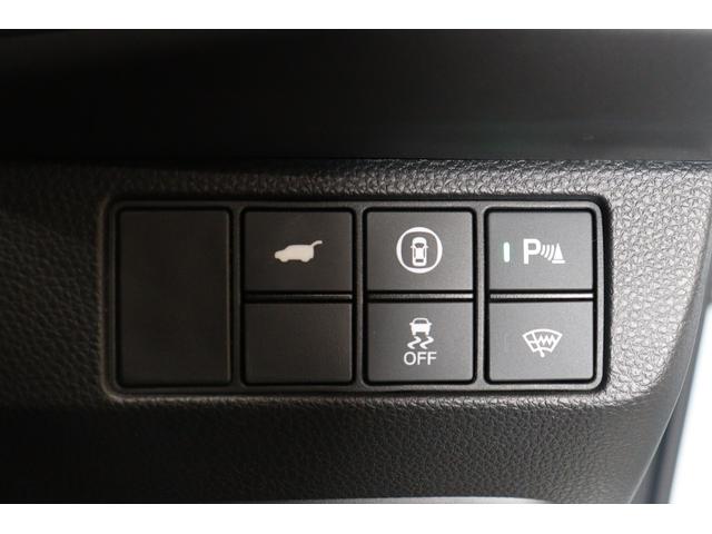 ヴェゼル ｅ：ＨＥＶ　Ｚ　ドライブレコーダー　バックカメラ　クリアランスソナー　クルーズコントロール　レーンアシスト　衝突被害軽減システム　ナビ　ＴＶ　オートライト　ＬＥＤヘッドランプ　電動リアゲート　アルミホイール（9枚目）