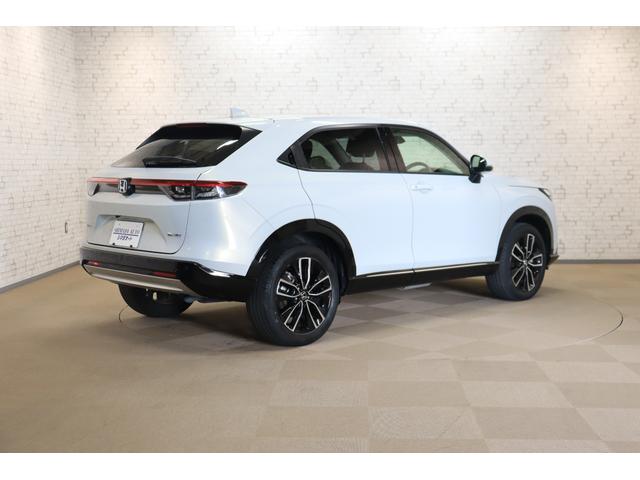 ヴェゼル ｅ：ＨＥＶ　Ｚ　ドライブレコーダー　バックカメラ　クリアランスソナー　クルーズコントロール　レーンアシスト　衝突被害軽減システム　ナビ　ＴＶ　オートライト　ＬＥＤヘッドランプ　電動リアゲート　アルミホイール（15枚目）