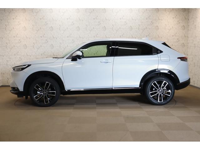 ヴェゼル ｅ：ＨＥＶ　Ｚ　ドライブレコーダー　バックカメラ　クリアランスソナー　クルーズコントロール　レーンアシスト　衝突被害軽減システム　ナビ　ＴＶ　オートライト　ＬＥＤヘッドランプ　電動リアゲート　アルミホイール（18枚目）