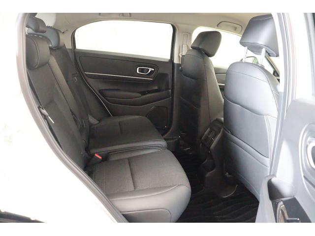 ヴェゼル ｅ：ＨＥＶ　Ｚ　ドライブレコーダー　バックカメラ　クリアランスソナー　クルーズコントロール　レーンアシスト　衝突被害軽減システム　ナビ　ＴＶ　オートライト　ＬＥＤヘッドランプ　電動リアゲート　アルミホイール（25枚目）