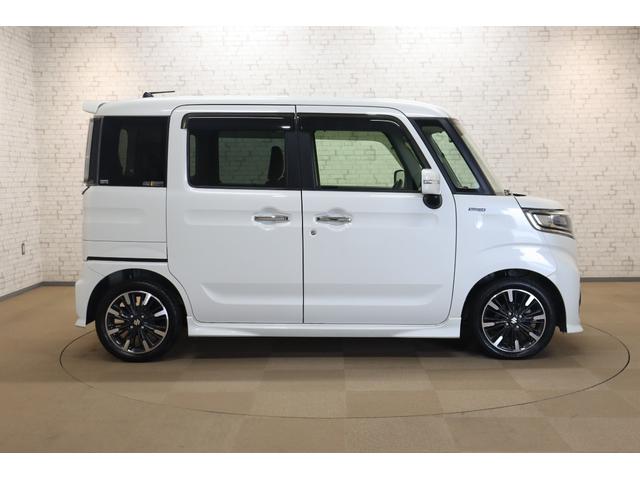 スペーシアカスタム ハイブリッドＸＳ　ドライブレコーダー　両側電動スライドドア　ナビ　ＴＶ　クリアランスソナー　クルーズコントロール　レーンアシスト　衝突被害軽減システム　オートライト　ＬＥＤヘッドランプ　スマートキー（13枚目）