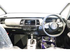 車を運転する際には運転席の存在は欠かせません。なのでしっかりとチェックしたいポイントですね。 2