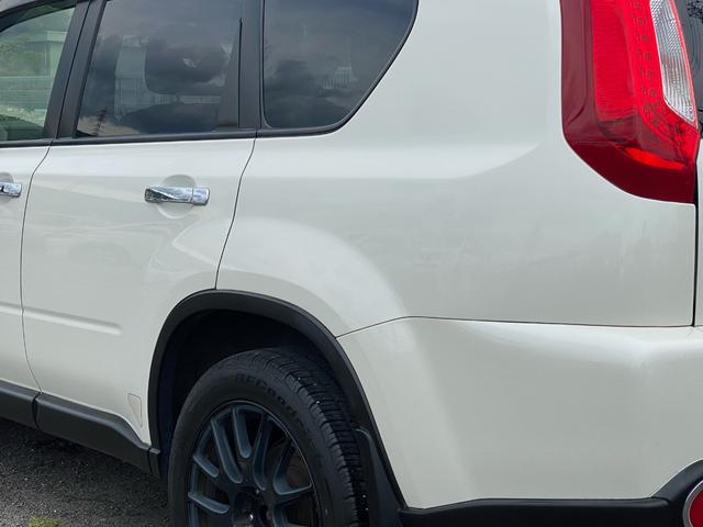 エクストレイル ２０Ｘｔｔ　４ＷＤ　ＥＴＣ　バックカメラ　オートクルーズコントロール　ＴＶ　オートライト　ＨＩＤ　アルミホイール　スマートキー　電動格納ミラー　シートヒーター　ＣＶＴ　盗難防止システム　衝突安全ボディ　ＣＤ（47枚目）