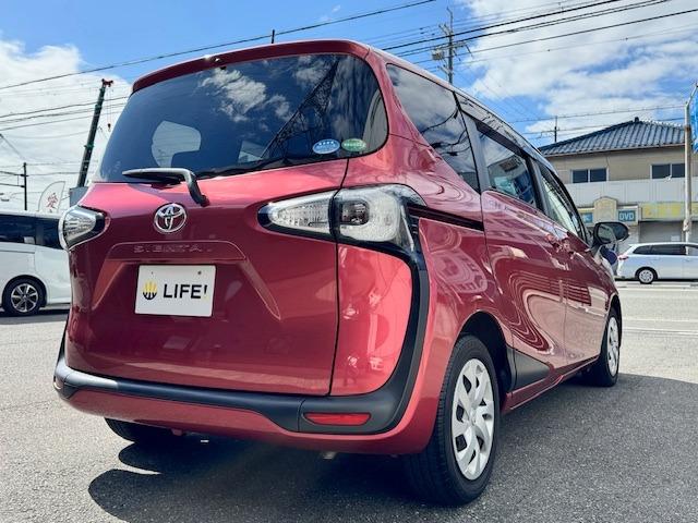 シエンタ Ｘ　ＥＴＣ　ナビ　ＴＶ　片側電動スライド　キーレスエントリー　アイドリングストップ　　電動格納ミラー　３列シート　ＣＶＴ　Ｂｌｕｅｔｏｏｔｈ　記録簿　衝突安全ボディ　ＡＢＳ　ＥＳＣ　エアコン（11枚目）