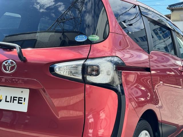 シエンタ Ｘ　ＥＴＣ　ナビ　ＴＶ　片側電動スライド　キーレスエントリー　アイドリングストップ　　電動格納ミラー　３列シート　ＣＶＴ　Ｂｌｕｅｔｏｏｔｈ　記録簿　衝突安全ボディ　ＡＢＳ　ＥＳＣ　エアコン（14枚目）