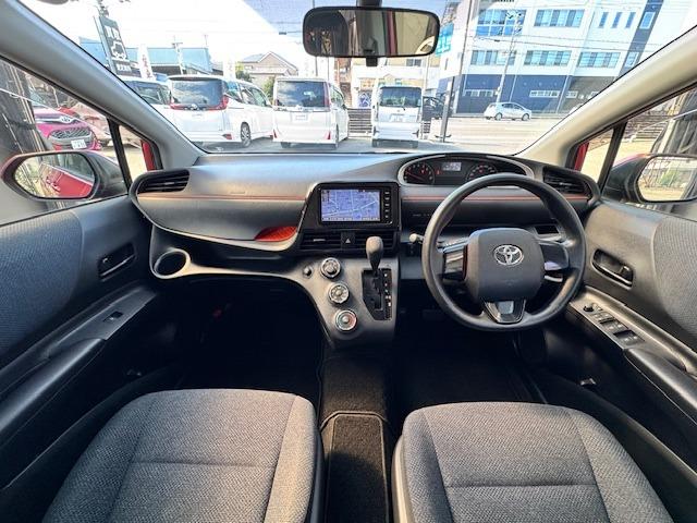 シエンタ Ｘ　ＥＴＣ　ナビ　ＴＶ　片側電動スライド　キーレスエントリー　アイドリングストップ　　電動格納ミラー　３列シート　ＣＶＴ　Ｂｌｕｅｔｏｏｔｈ　記録簿　衝突安全ボディ　ＡＢＳ　ＥＳＣ　エアコン（15枚目）