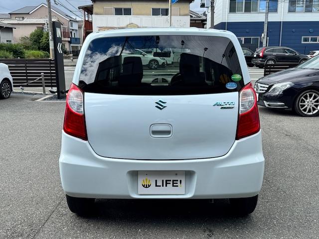 アルトエコ ＥＣＯ－Ｓ　アイドリングストップ　電動格納ミラー　ＣＶＴ　盗難防止システム　ＡＢＳ　ＣＤ　アルミホイール　衝突安全ボディ　エアコン　パワーステアリング　パワーウィンドウ（11枚目）
