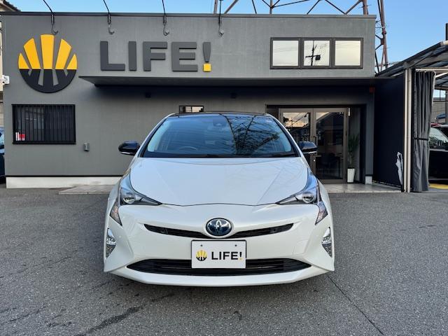 プリウス Sセーフティプラス ツートーン ツートンカラー ETC バックカメラ ナビ TV クリアランスソナー オートクルーズコントロール レーンアシスト パークアシスト 衝突被害軽減システム オートマチックハイビーム LEDヘッドランプ(13枚目)