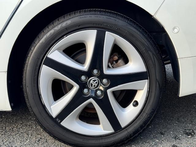 プリウス Sセーフティプラス ツートーン ツートンカラー ETC バックカメラ ナビ TV クリアランスソナー オートクルーズコントロール レーンアシスト パークアシスト 衝突被害軽減システム オートマチックハイビーム LEDヘッドランプ(28枚目)