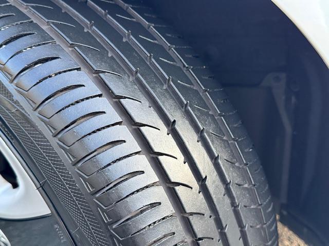 プリウス Sセーフティプラス ツートーン ツートンカラー ETC バックカメラ ナビ TV クリアランスソナー オートクルーズコントロール レーンアシスト パークアシスト 衝突被害軽減システム オートマチックハイビーム LEDヘッドランプ(32枚目)