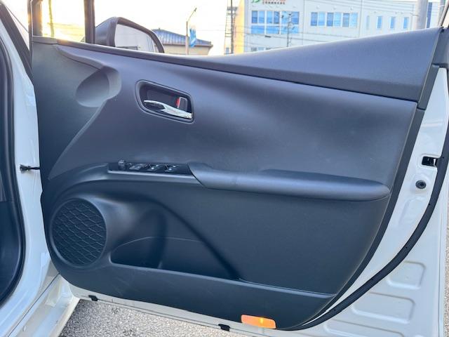 プリウス Sセーフティプラス ツートーン ツートンカラー ETC バックカメラ ナビ TV クリアランスソナー オートクルーズコントロール レーンアシスト パークアシスト 衝突被害軽減システム オートマチックハイビーム LEDヘッドランプ(33枚目)