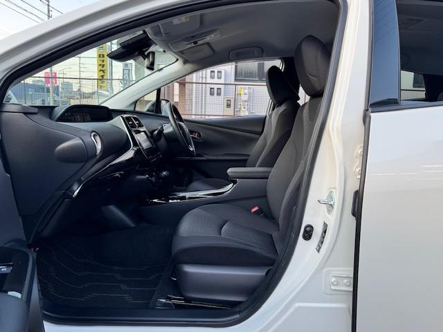 プリウス Sセーフティプラス ツートーン ツートンカラー ETC バックカメラ ナビ TV クリアランスソナー オートクルーズコントロール レーンアシスト パークアシスト 衝突被害軽減システム オートマチックハイビーム LEDヘッドランプ(39枚目)