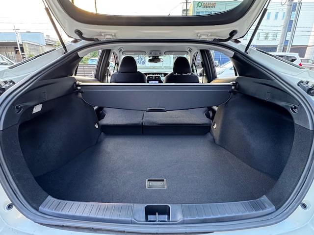 プリウス Sセーフティプラス ツートーン ツートンカラー ETC バックカメラ ナビ TV クリアランスソナー オートクルーズコントロール レーンアシスト パークアシスト 衝突被害軽減システム オートマチックハイビーム LEDヘッドランプ(40枚目)