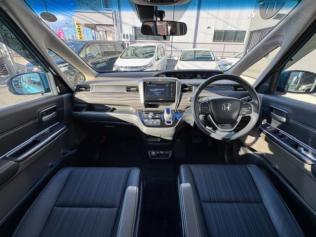 フリードハイブリッド ハイブリッド・EX ETC バックカメラ ナビ オートクルーズコントロール レーンアシスト 衝突被害軽減システム 両側電動スライドドア オートライト LEDヘッドランプ スマートキー 電動格納ミラー シートヒーター(2枚目)