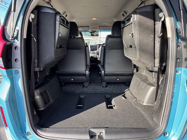 フリードハイブリッド ハイブリッド・EX ETC バックカメラ ナビ オートクルーズコントロール レーンアシスト 衝突被害軽減システム 両側電動スライドドア オートライト LEDヘッドランプ スマートキー 電動格納ミラー シートヒーター(18枚目)