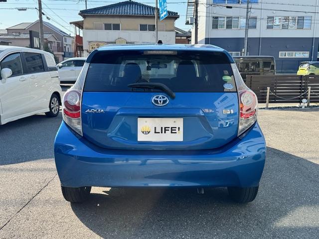 アクア S ドライブレコーダー ETC ナビ TV キーレスエントリー アイドリングストップ 電動格納ミラー シートヒーター CVT 衝突安全ボディ 記録簿 ABS ESC エアコン パワーステアリング(17枚目)