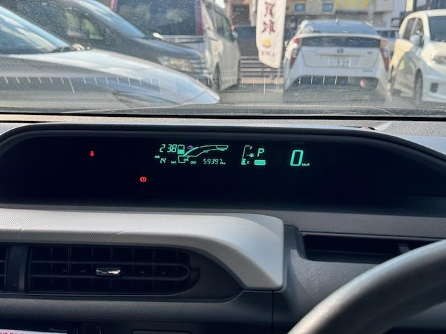 アクア S ドライブレコーダー ETC ナビ TV キーレスエントリー アイドリングストップ 電動格納ミラー シートヒーター CVT 衝突安全ボディ 記録簿 ABS ESC エアコン パワーステアリング(35枚目)