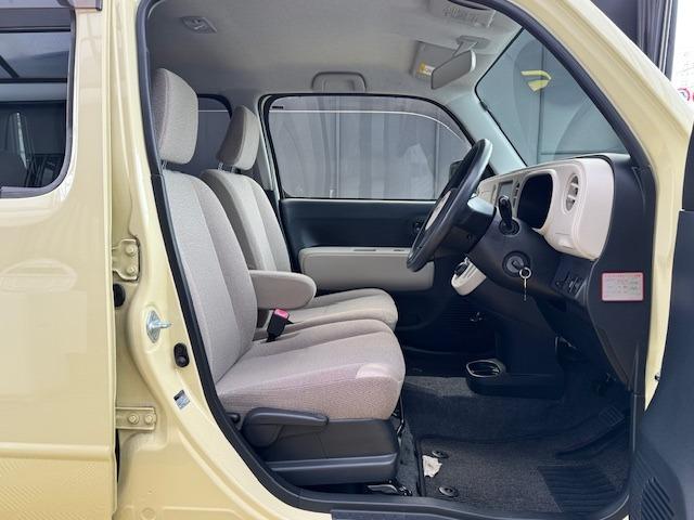 ミラココア ココアＬ　ナビ　キーレスエントリー　アイドリングストップ　電動格納ミラー　ベンチシート　ＣＶＴ　盗難防止システム　ＡＢＳ　Ｂｌｕｅｔｏｏｔｈ　衝突安全ボディ　エアコン　パワーステアリング　パワーウィンドウ（18枚目）