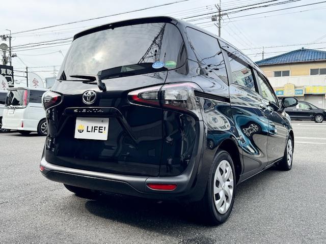 シエンタ Ｇ　ドライブレコーダー　バックカメラ　ナビ　ＴＶ　両側電動スライドドア　オートライト　スマートキー　アイドリングストップ　電動格納ミラー　シートヒーター　３列シート　ウォークスルー　ＣＶＴ（16枚目）