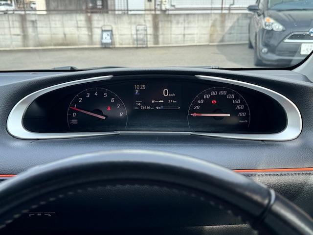 シエンタ Ｇ　ドライブレコーダー　バックカメラ　ナビ　ＴＶ　両側電動スライドドア　オートライト　スマートキー　アイドリングストップ　電動格納ミラー　シートヒーター　３列シート　ウォークスルー　ＣＶＴ（40枚目）