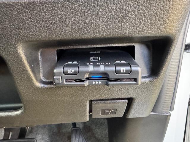 スペーシアギア ハイブリッドXZ ターボ ドライブレコーダー ETC 全周囲カメラ 両側電動スライドドア ナビ TV クリアランスソナー オートクルーズコントロール レーンアシスト 衝突被害軽減システム オートライト LEDヘッドランプ(8枚目)