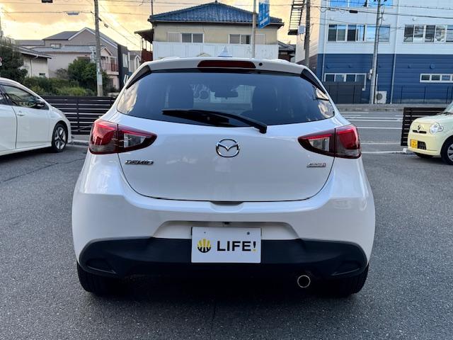 デミオ ＸＤツーリング　バックカメラ　ナビ　オートクルーズコントロール　レーンアシスト　衝突被害軽減システム　アルミホイール　ＬＥＤヘッドランプ　スマートキー　アイドリングストップ　電動格納ミラー　ＡＴ　盗難防止システム（17枚目）