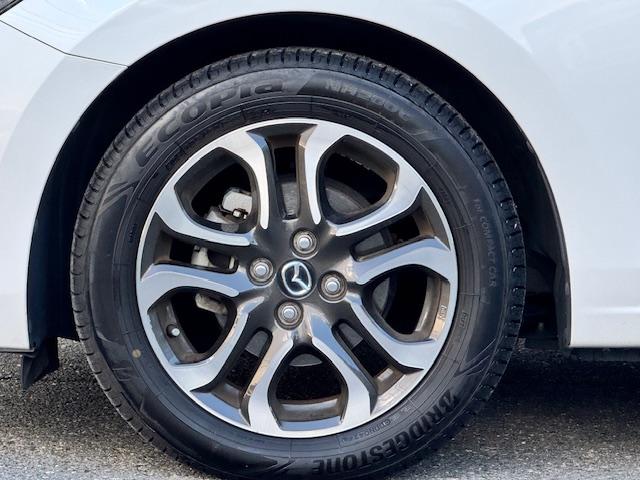 デミオ ＸＤツーリング　バックカメラ　ナビ　オートクルーズコントロール　レーンアシスト　衝突被害軽減システム　アルミホイール　ＬＥＤヘッドランプ　スマートキー　アイドリングストップ　電動格納ミラー　ＡＴ　盗難防止システム（22枚目）