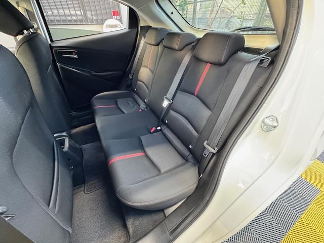 デミオ ＸＤツーリング　バックカメラ　ナビ　オートクルーズコントロール　レーンアシスト　衝突被害軽減システム　アルミホイール　ＬＥＤヘッドランプ　スマートキー　アイドリングストップ　電動格納ミラー　ＡＴ　盗難防止システム（43枚目）