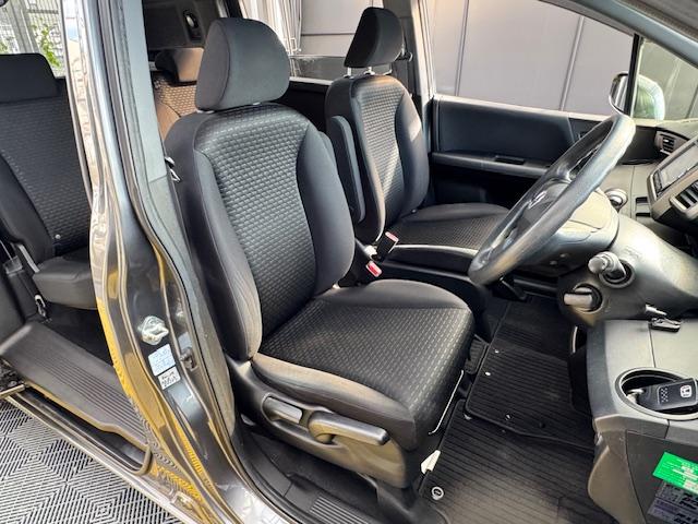 フリードスパイク Ｇ　ジャストセレクション　バックカメラ　ナビ　ＴＶ　オートクルーズコントロール　両側電動スライドドア　スマートキー　電動格納ミラー　ウォークスルー　ＣＶＴ　ＣＤ　ＤＶＤ再生　ＵＳＢ　Ｂｌｕｅｔｏｏｔｈ　ＡＢＳ　ＥＳＣ　エアコン（23枚目）