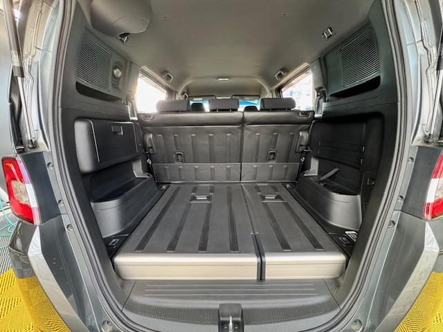 フリードスパイク Ｇ　ジャストセレクション　バックカメラ　ナビ　ＴＶ　オートクルーズコントロール　両側電動スライドドア　スマートキー　電動格納ミラー　ウォークスルー　ＣＶＴ　ＣＤ　ＤＶＤ再生　ＵＳＢ　Ｂｌｕｅｔｏｏｔｈ　ＡＢＳ　ＥＳＣ　エアコン（25枚目）