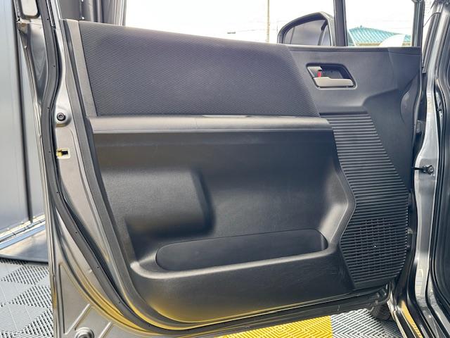 フリードスパイク Ｇ　ジャストセレクション　バックカメラ　ナビ　ＴＶ　オートクルーズコントロール　両側電動スライドドア　スマートキー　電動格納ミラー　ウォークスルー　ＣＶＴ　ＣＤ　ＤＶＤ再生　ＵＳＢ　Ｂｌｕｅｔｏｏｔｈ　ＡＢＳ　ＥＳＣ　エアコン（30枚目）