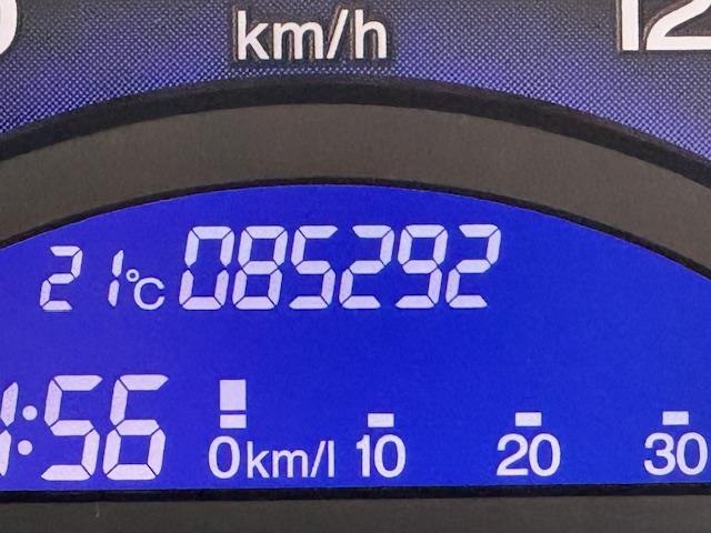 フリードスパイク Ｇ　ジャストセレクション　バックカメラ　ナビ　ＴＶ　オートクルーズコントロール　両側電動スライドドア　スマートキー　電動格納ミラー　ウォークスルー　ＣＶＴ　ＣＤ　ＤＶＤ再生　ＵＳＢ　Ｂｌｕｅｔｏｏｔｈ　ＡＢＳ　ＥＳＣ　エアコン（43枚目）